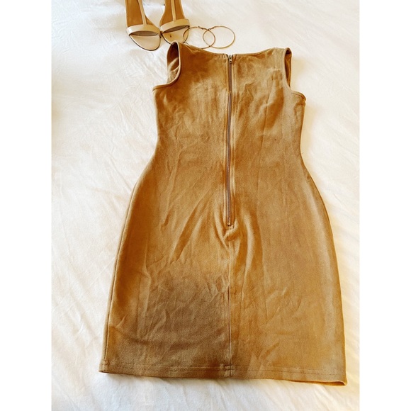 NWT Camel Colored Cut Out Dress - Picture 2 of 3